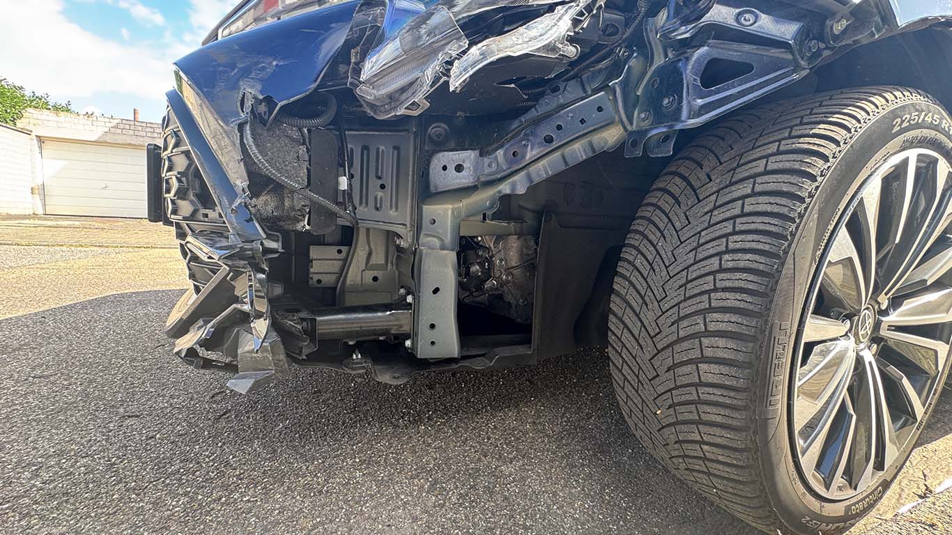 unfallschaden-vorne-1